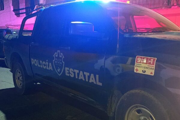 Un trágico accidente en Zapopan dejó sin vida a un motociclista tras caer desde un paso elevado.