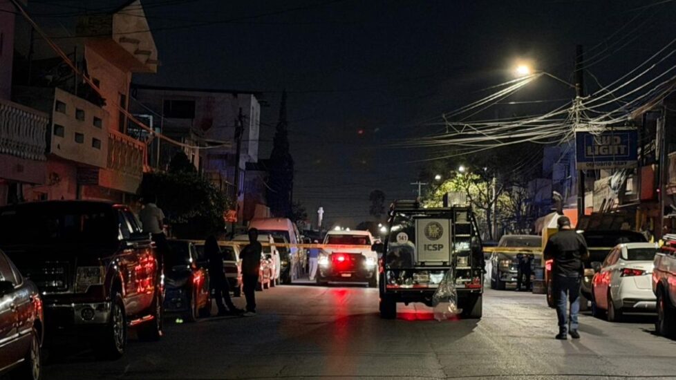 Un hombre fue acribillado en su hogar en Santa Catarina, lo que provoca preocupación y respuesta de seguridad.
