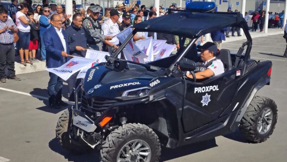 Escobedo inicia un operativo vacacional para Semana Santa con 600 elementos de vigilancia y rescate, enfocándose en la seguridad.