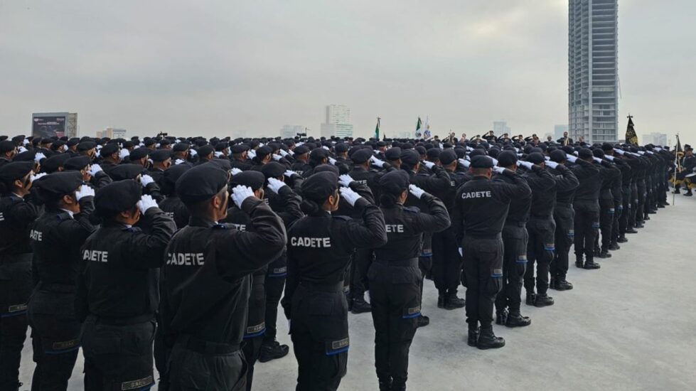 Graduación de 323 cadetes de Fuerza Civil en Nuevo León