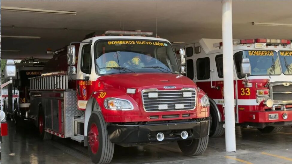 La situación crítica de los bomberos en Nuevo León pone en riesgo su operatividad ante la falta de recursos esenciales.