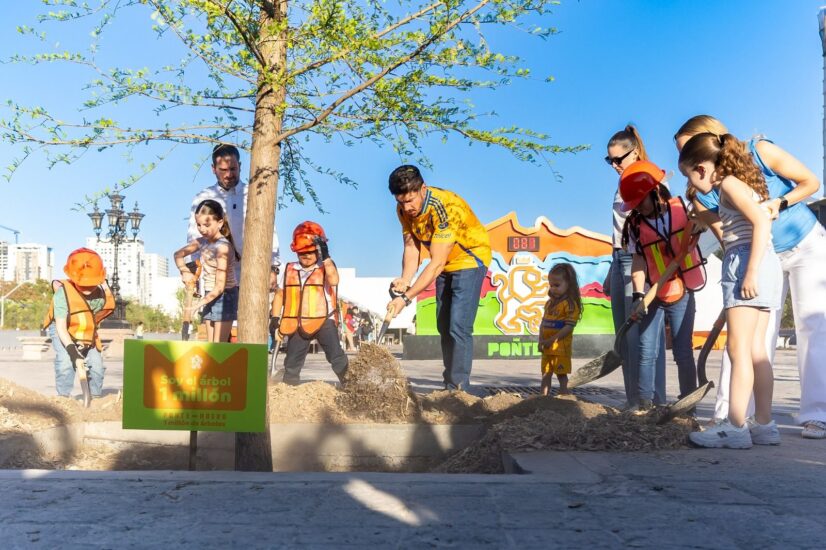 Nuevo León celebra la plantación de un millón de árboles