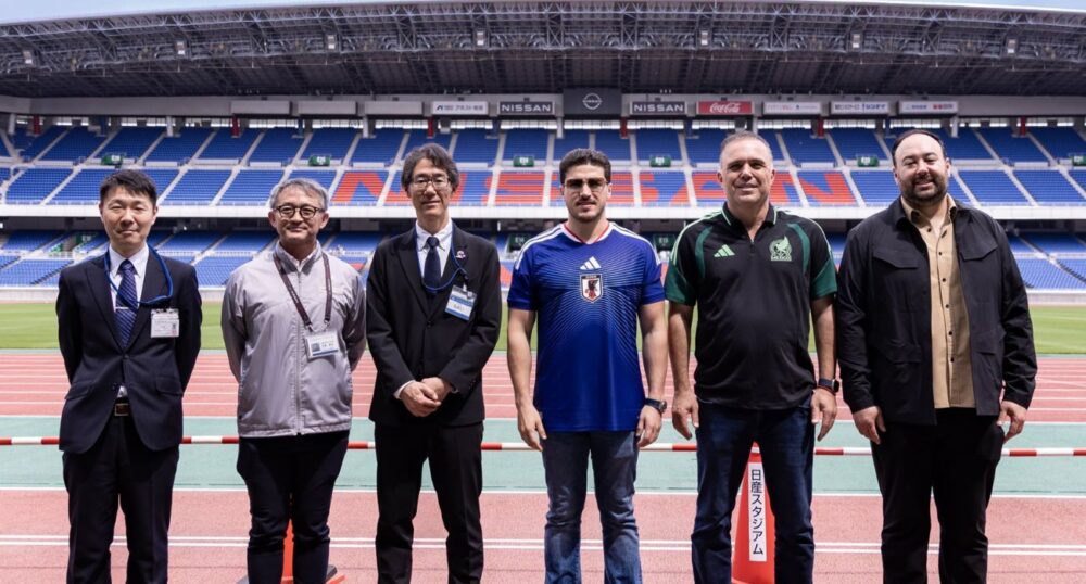 Samuel García inicia su gira de trabajo en Japón previo al Mundial 2026