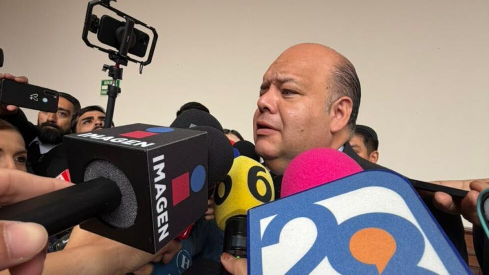 El menor reportado como desaparecido en Galeana ha sido localizado en Michoacán, según información oficial de la Fiscalía.