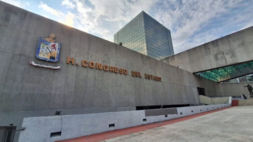 Congreso de Nuevo León acumula 693 iniciativas sin resultados