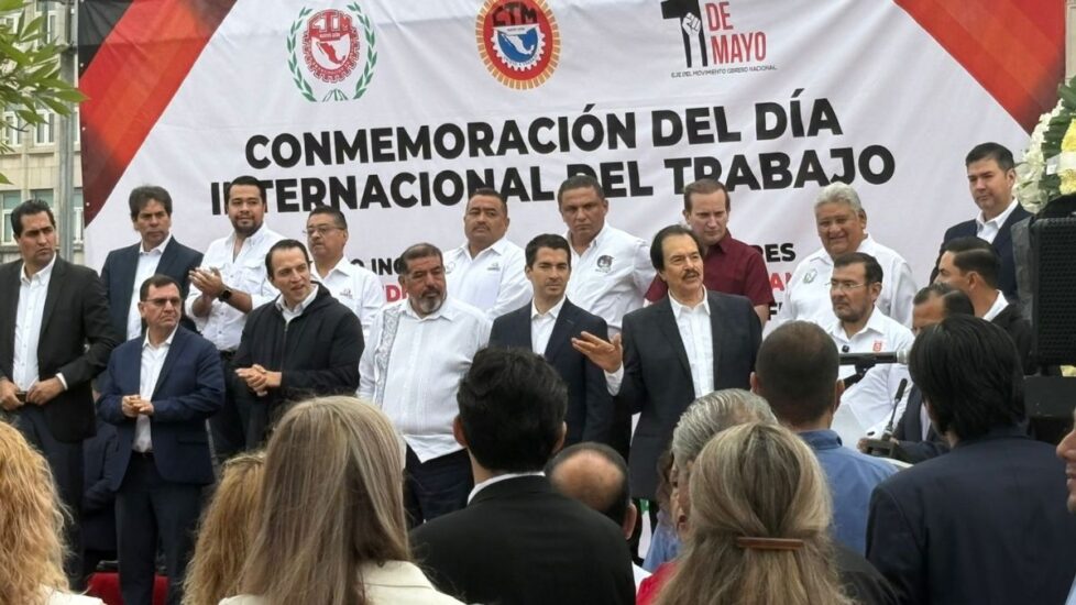 La CTM propone que el transporte público en Nuevo León pase a manos privadas, buscando reducir la carga económica del estado.