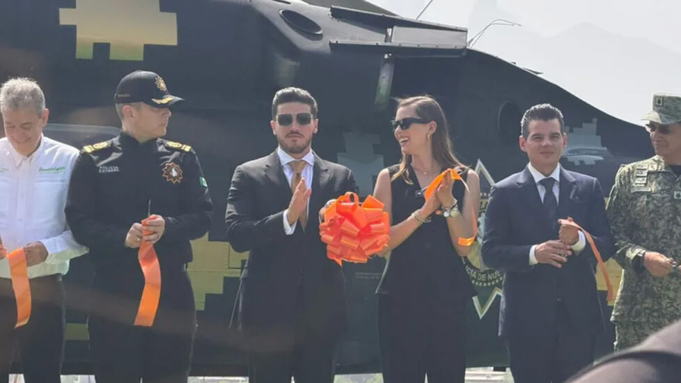 Un nuevo helicóptero Black Hawk llega a Nuevo León para fortalecer la seguridad y combatir delitos de alto impacto.
