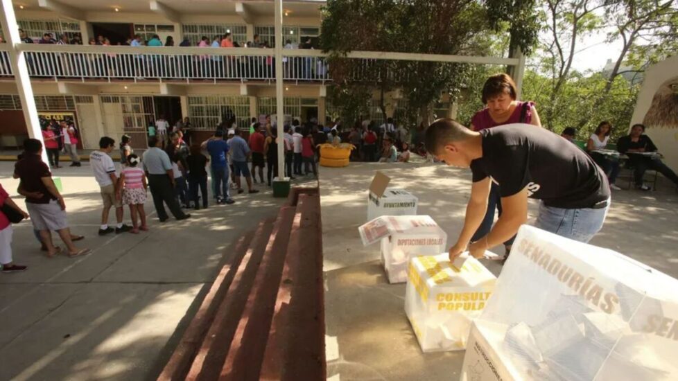 La apatía y desconexión digital marcan el dilema de los jóvenes en las elecciones de Nuevo León 2027.