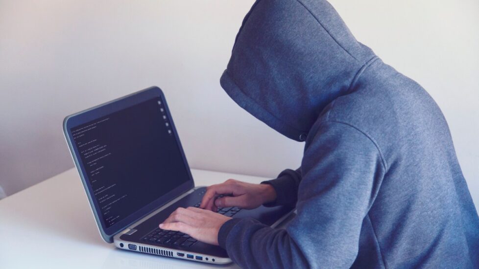 La exposición a ciberataques en Nuevo León se intensifica con 13 incidentes en la dark web durante 2026.