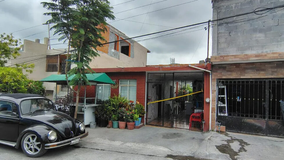 Un macabro hallazgo en Monterrey revela el cuerpo de una joven desmembrada, encendiendo la alarma en la comunidad.