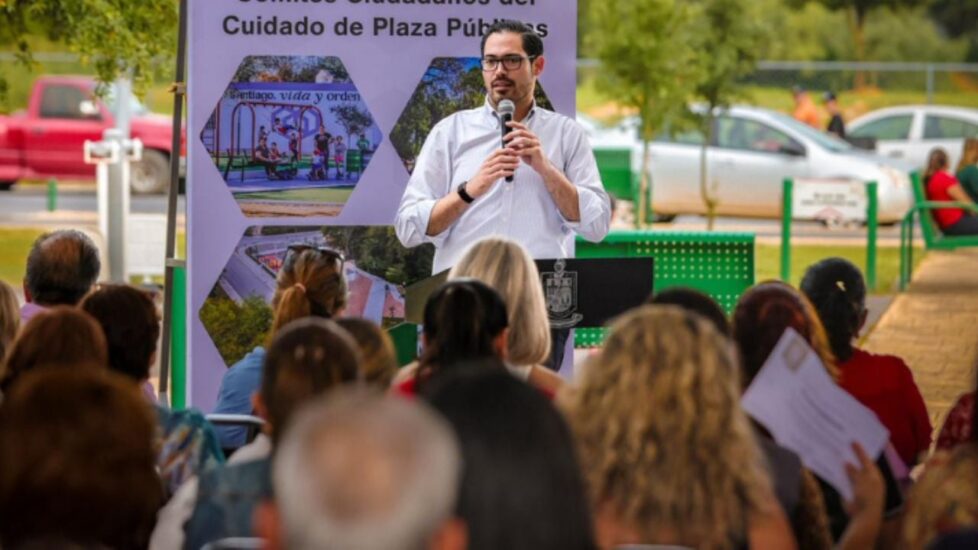 Santiago NL establece comités ciudadanos para cuidar plazas públicas